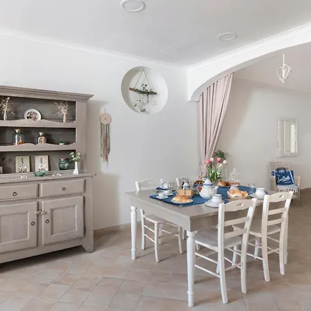 Marziale Apt Sorrento
